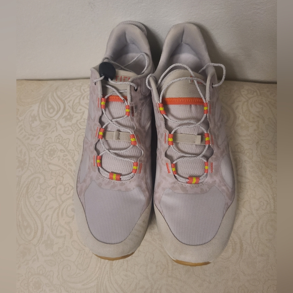 TIEM CYCLING Shoes Womens Size 10